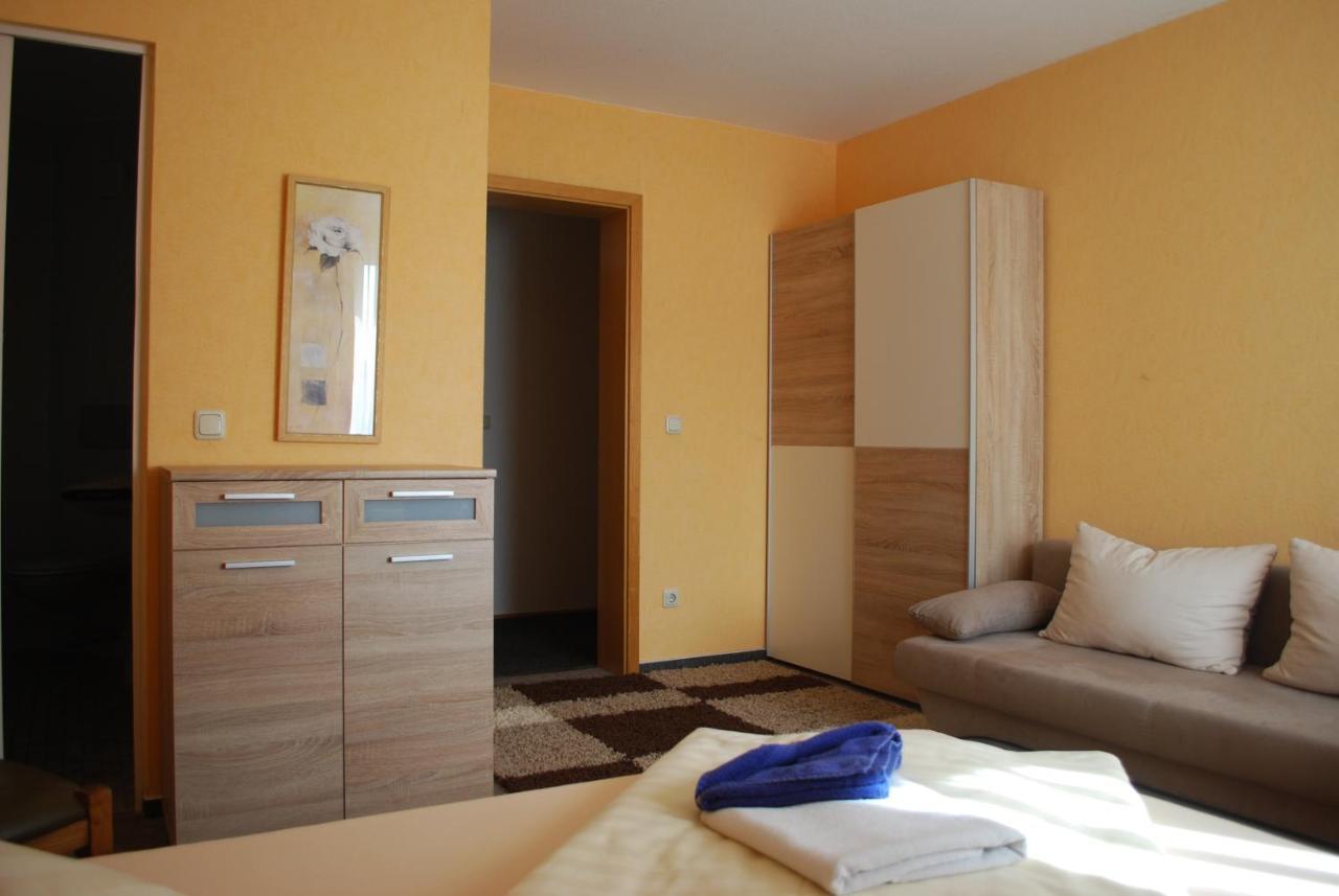 Landhotel Bienstadt Georgenthal  Εξωτερικό φωτογραφία